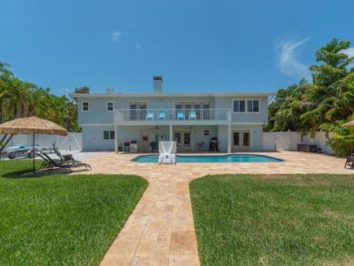 ANNA MARIA MONTHLY RENTAL ON A CANAL WITH POOL